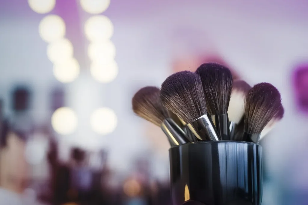 rodzaje pędzli do makijażu